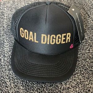 Trucker hat bundle for @lozano7706